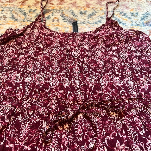 Aéropostale Red Pattern Romper - Picture 3 of 6